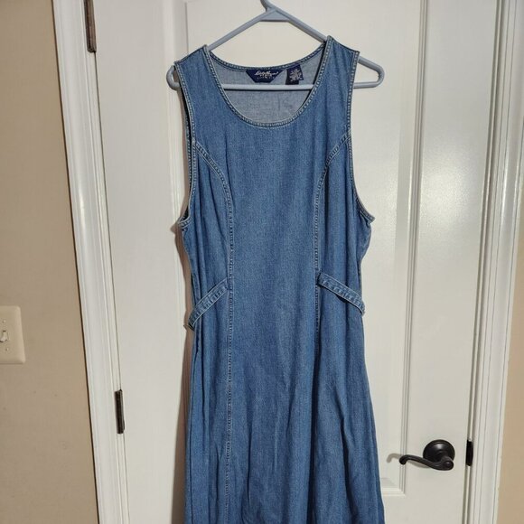 Vintage Eddie Bauer Denim maxi dress sleeveless Size Medium - Picture 1 of 4